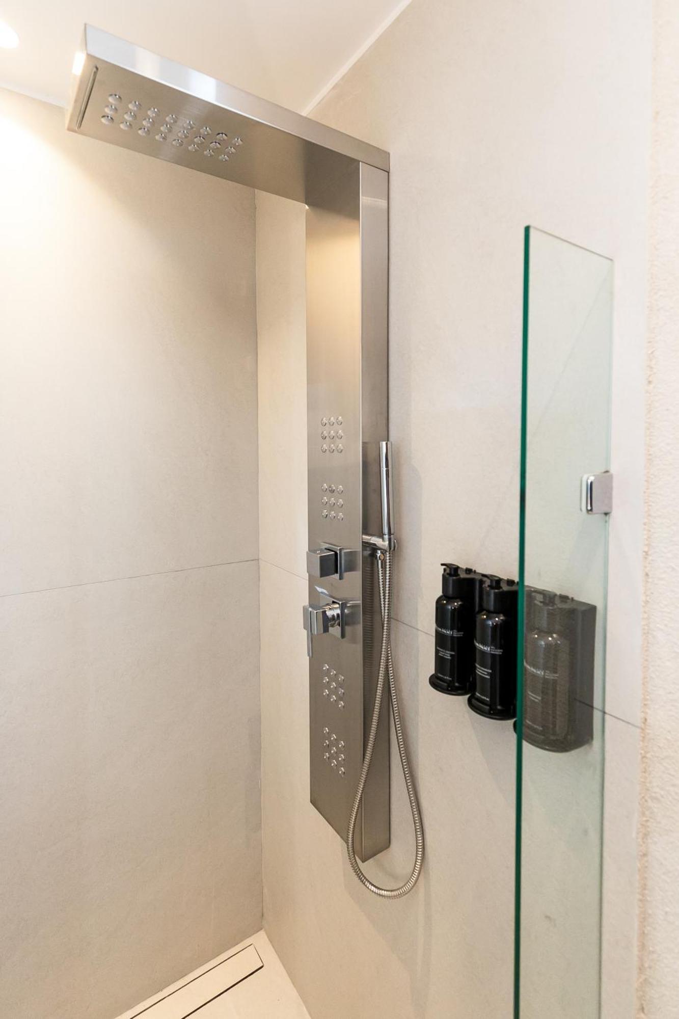 Ocean Palace All Inclusive Premium Натал Экстерьер фото A shower panel