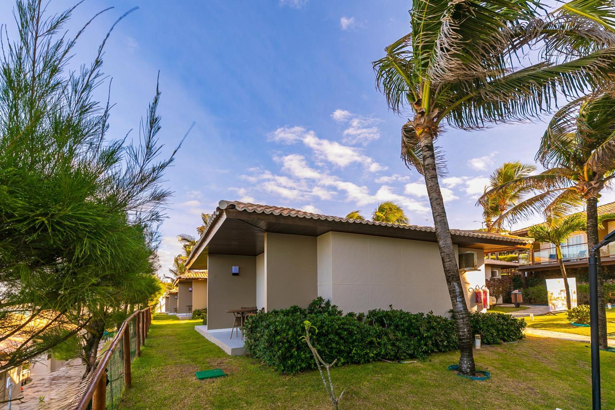 Ocean Palace All Inclusive Premium Натал Экстерьер фото A beach house in Porto Seguro