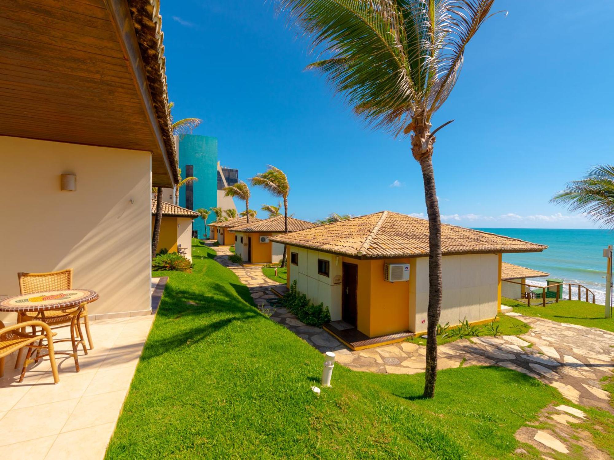 Ocean Palace All Inclusive Premium Натал Экстерьер фото Beach resort in Porto Seguro