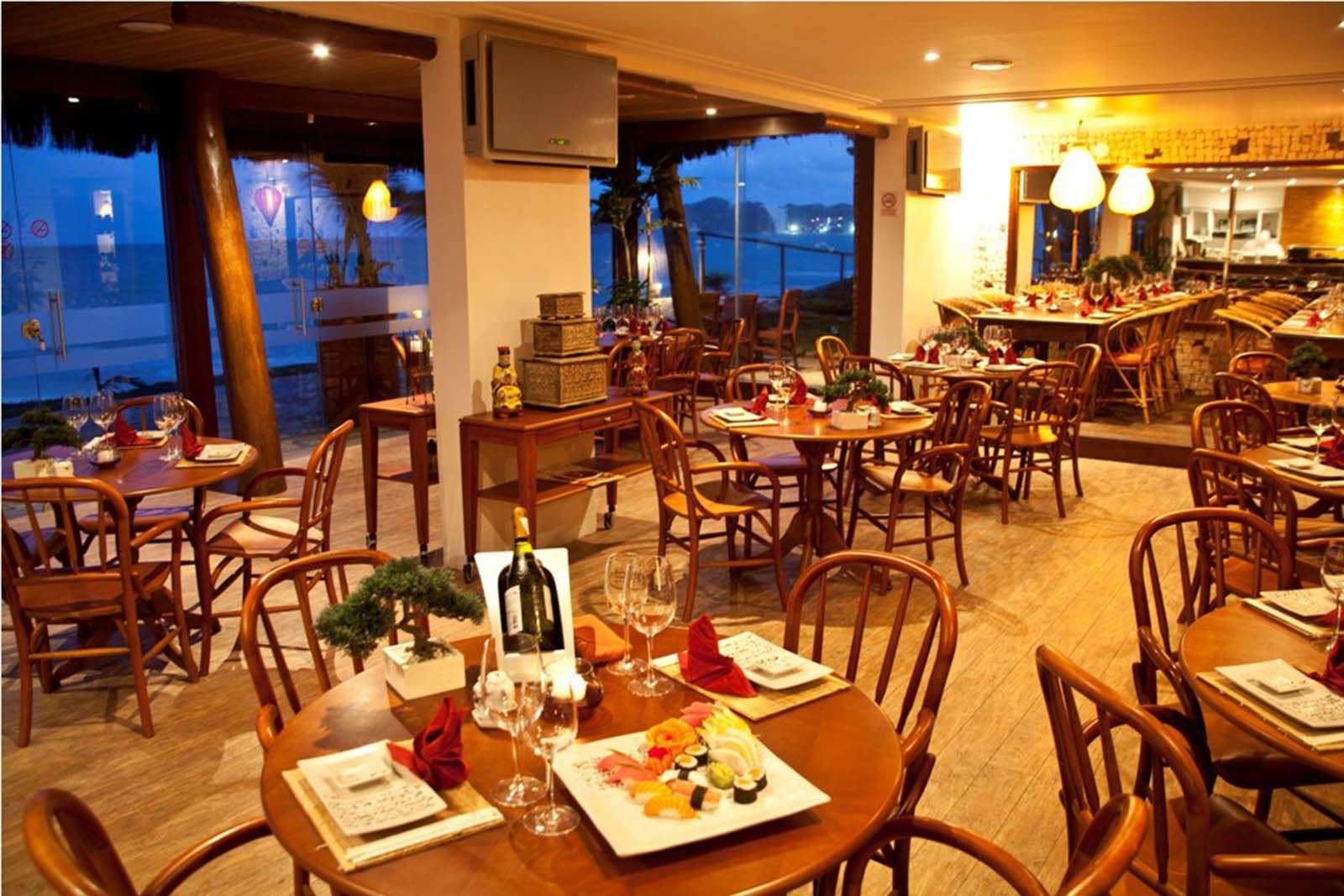 Ocean Palace All Inclusive Premium Натал Экстерьер фото Restaurant in Puerto Varas