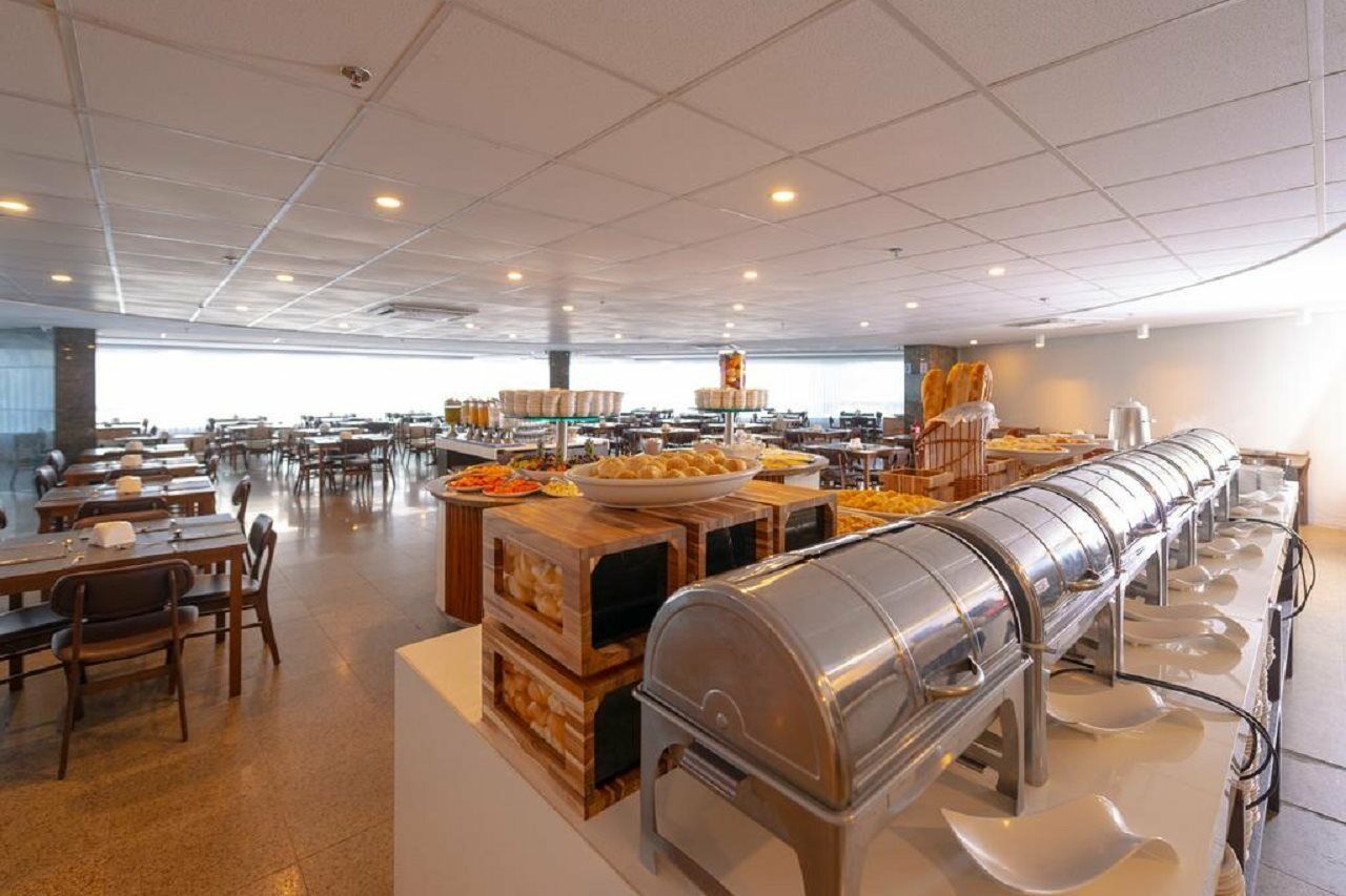 Ocean Palace All Inclusive Premium Натал Экстерьер фото The buffet at the airport