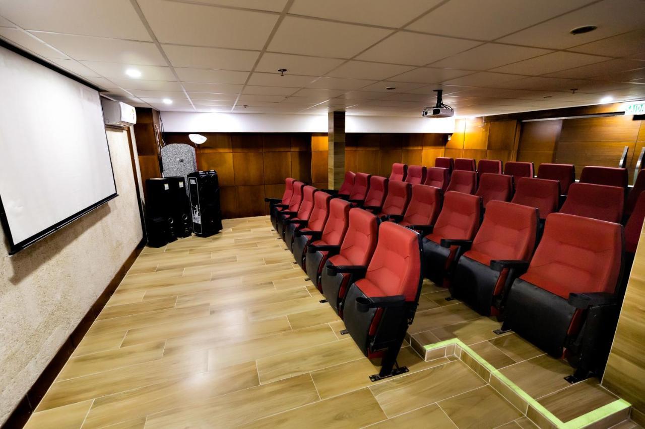 Ocean Palace All Inclusive Premium Натал Экстерьер фото The cinema